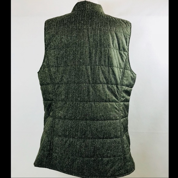 ❗️SOLD❗️J Jill Green Chevron Zip Up Puffer Vest - Picture 2 of 3